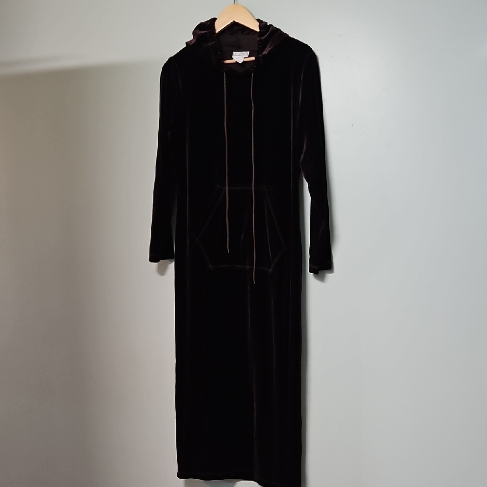 K.C. Spencer Vintage Velvet Chocolate Brown Hooded Dreas